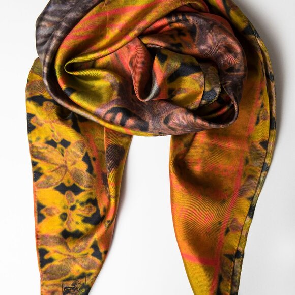 ImageDiary Illuminated Manuscript 100% silk twill scarf - limited edition 15/15 - Picture 2 of 2